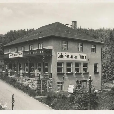 Resort Roza Wiatrow 3*