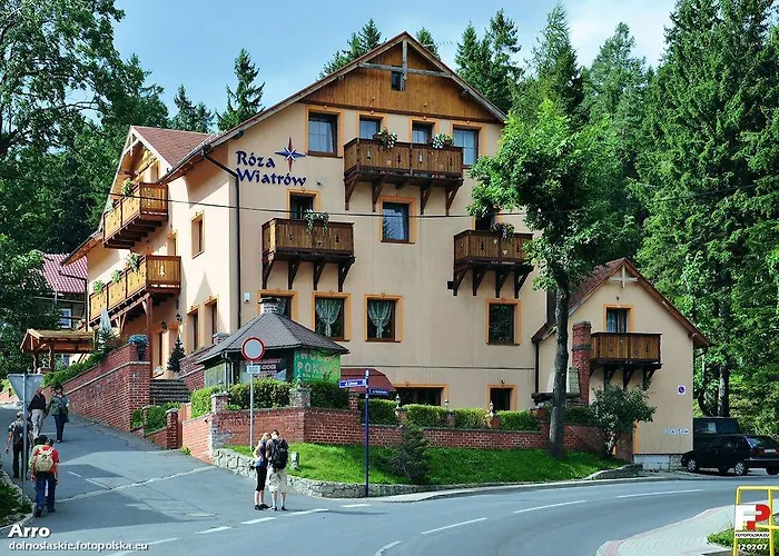 Roza Wiatrow 리조트 카르파츠